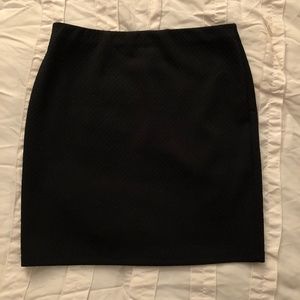 NWOT XXI Black Texture Patterned High Waisted Mini